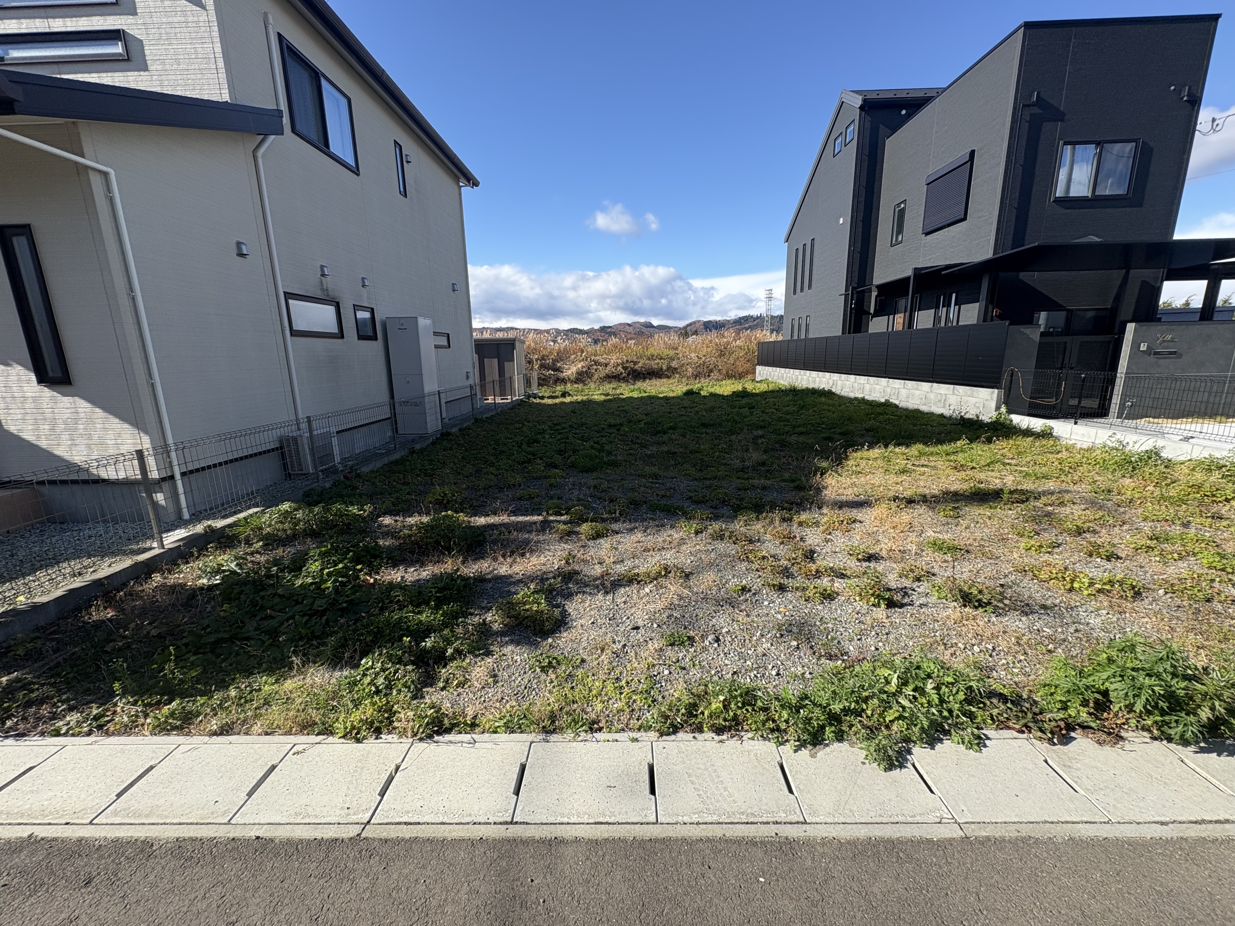 名取市田高字原　6号地