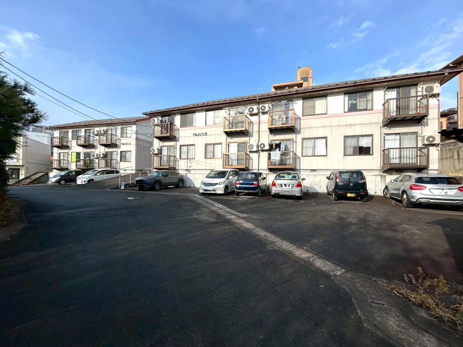 泉区 ベルメゾンⅠ・Ⅱ