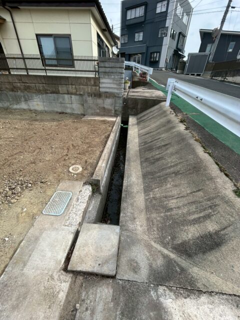 多賀城市伝上山3丁目