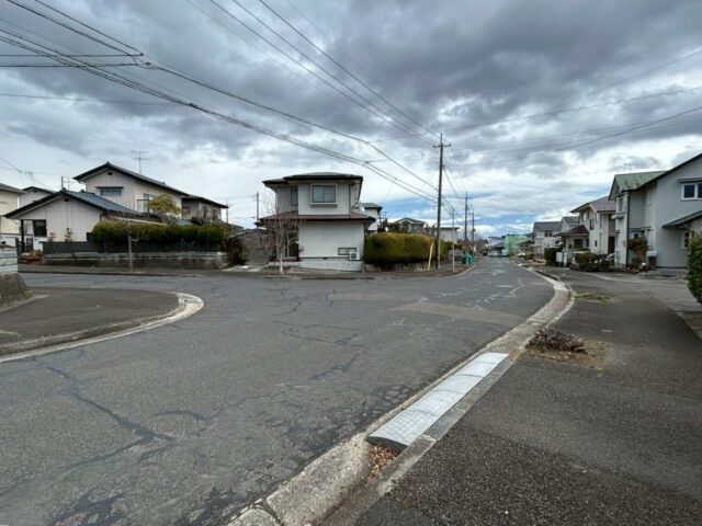 泉区高森4丁目　中古戸建