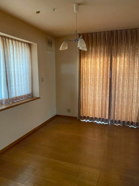 泉区高森4丁目　中古戸建