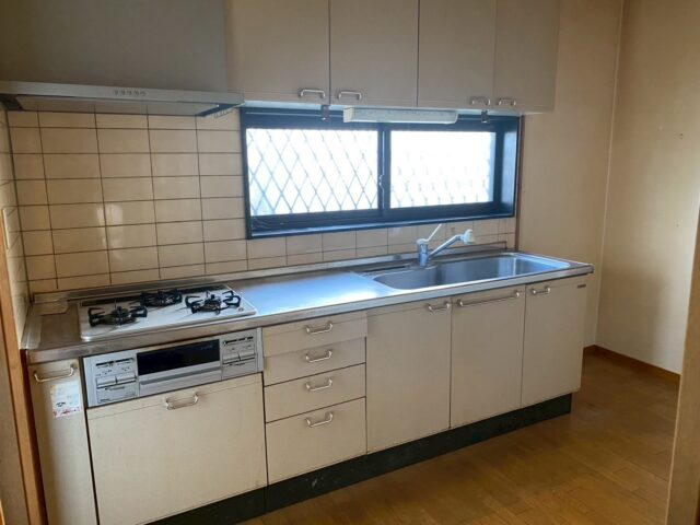 泉区高森4丁目　中古戸建