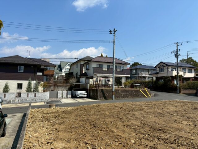 青葉区中山台2丁目 1号地