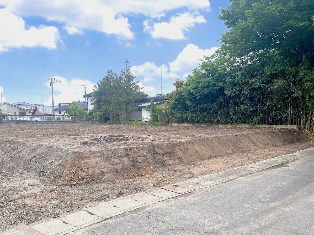 柴田町槻木下町１丁目　72坪