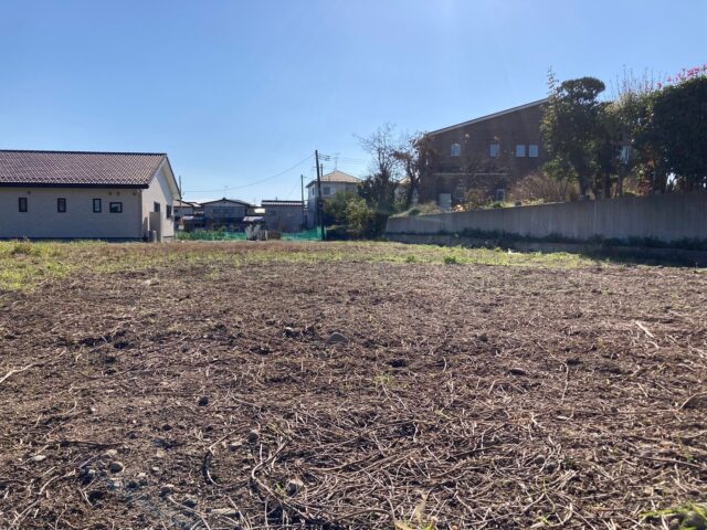 泉区根白石字町尻道下　北A号地